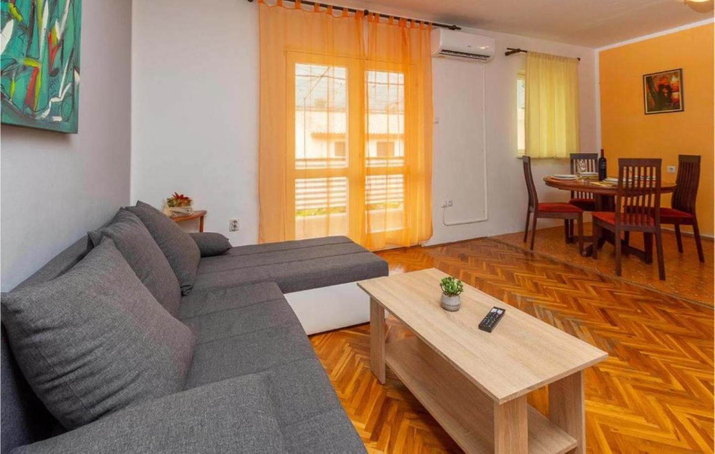 Apartman Ema 4+2 Koromačno エクステリア 写真