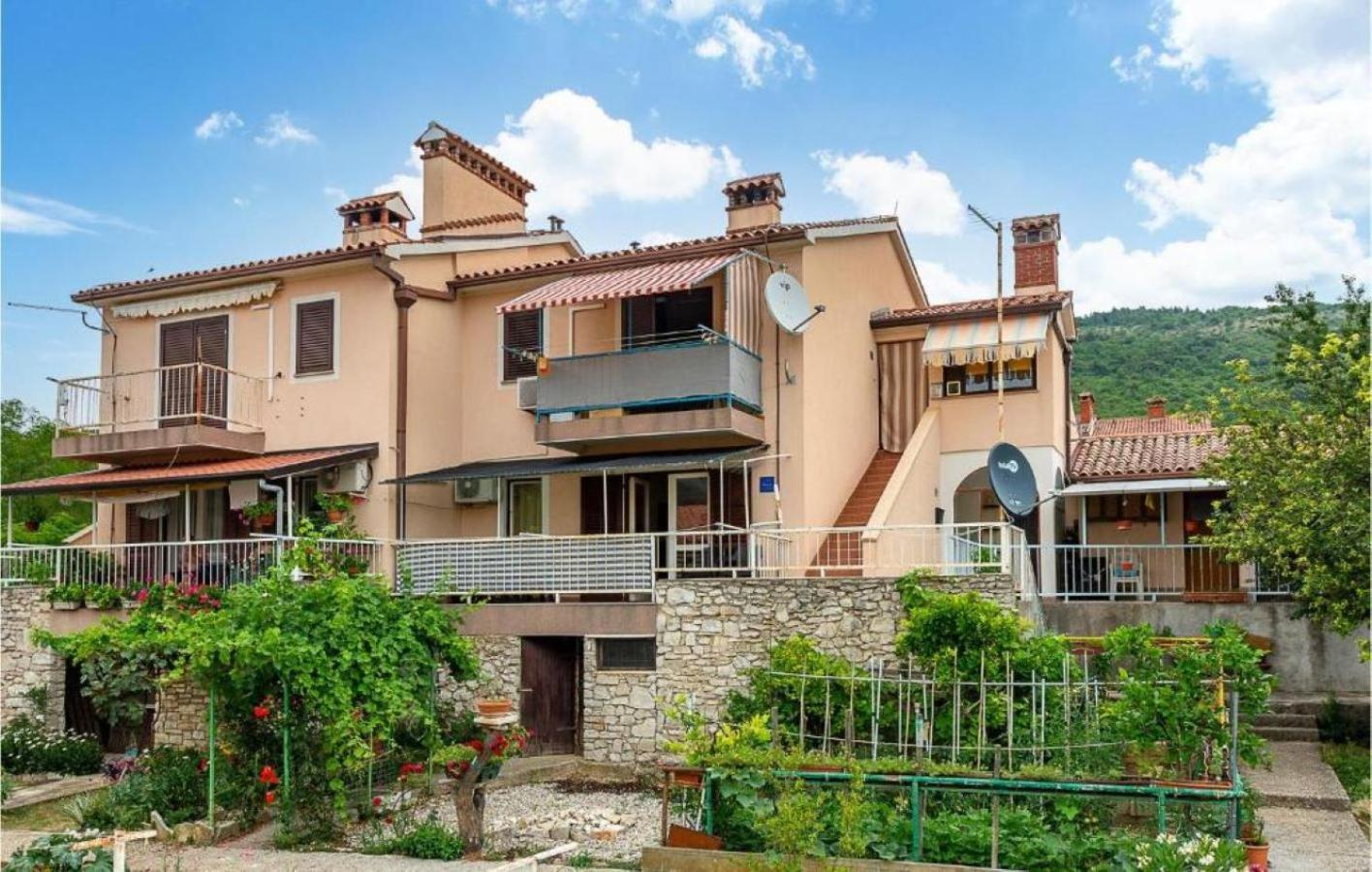 Apartman Ema 4+2 Koromačno エクステリア 写真