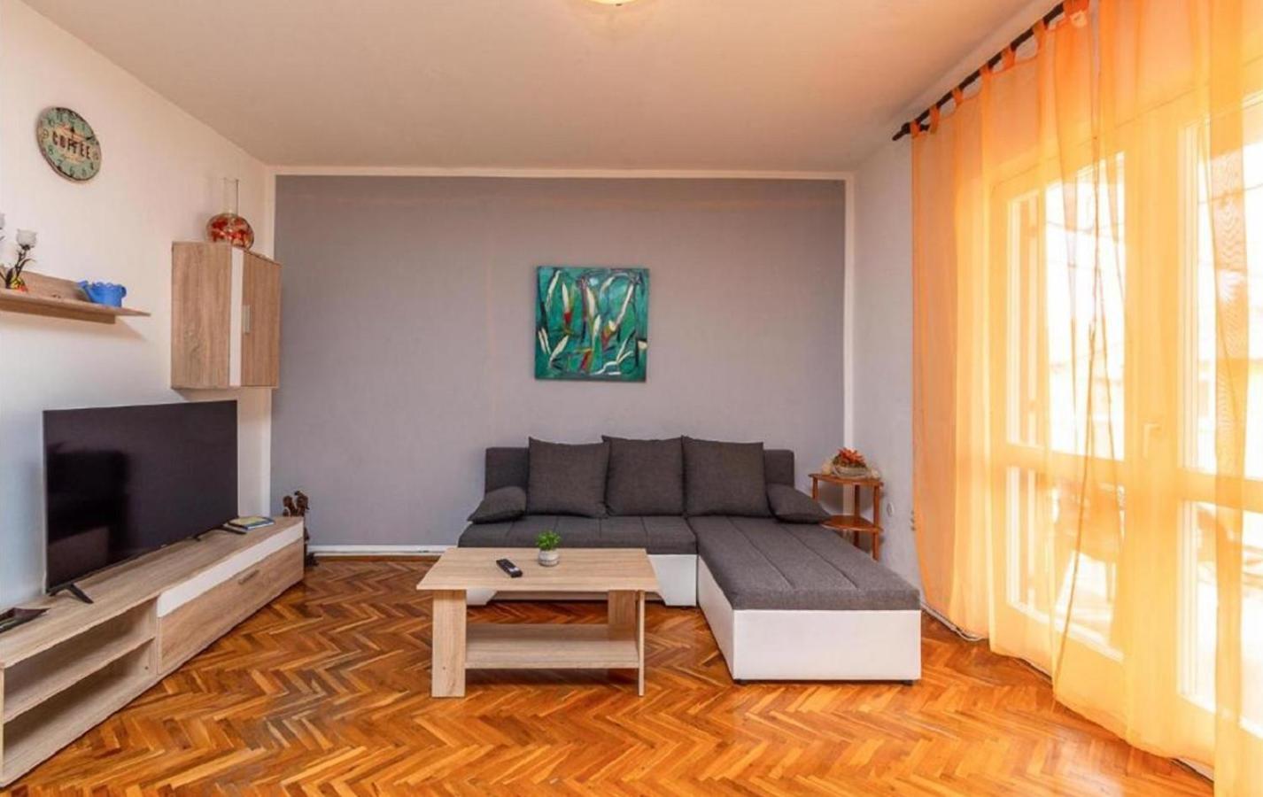 Apartman Ema 4+2 Koromačno エクステリア 写真